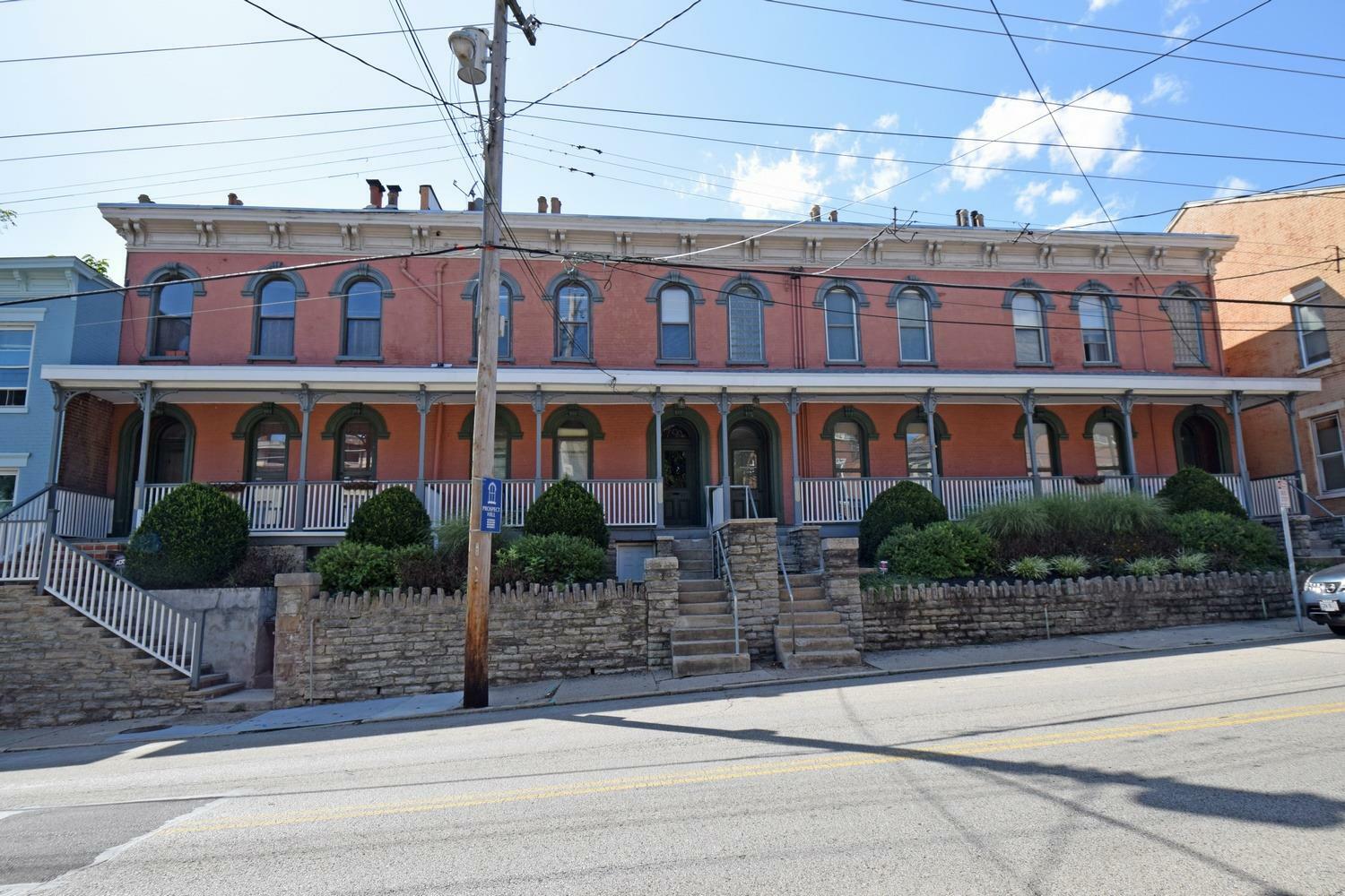 Property Photo: 1711 Highland Avenue 2 OH 45202