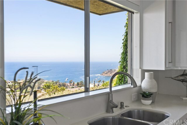 Property Photo: 567 Dunnegan Place CA 92651
