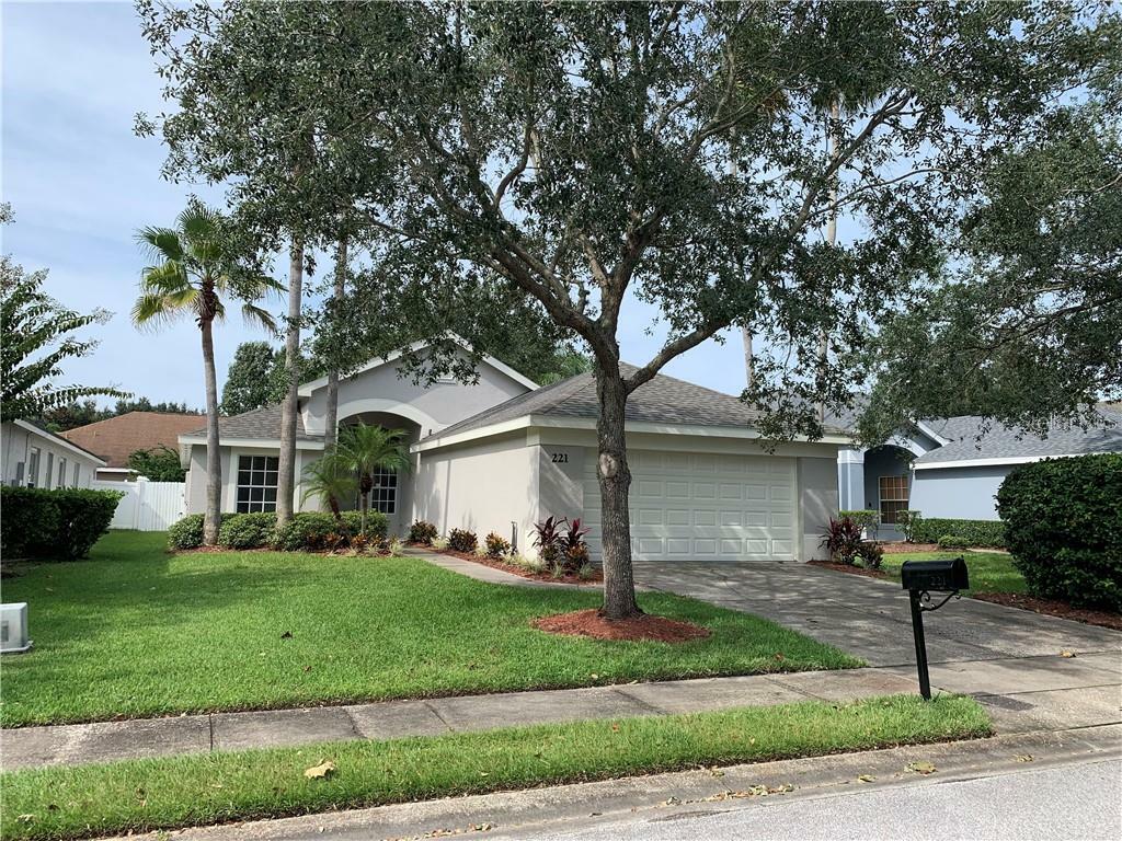 Property Photo:  221 Wescliff Drive  FL 34761 