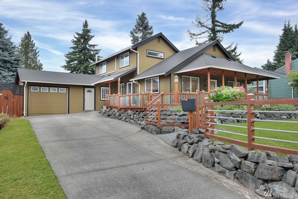 Property Photo:  4915 N 9th St  WA 98406 