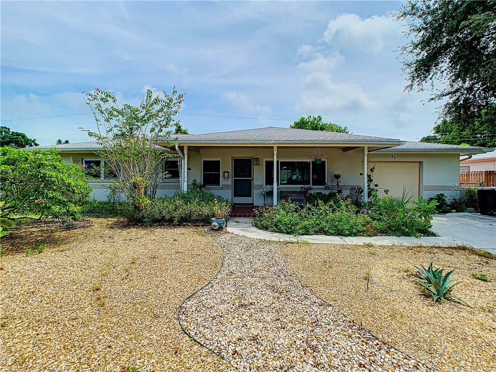 Property Photo:  986 63rd Avenue S  FL 33705 