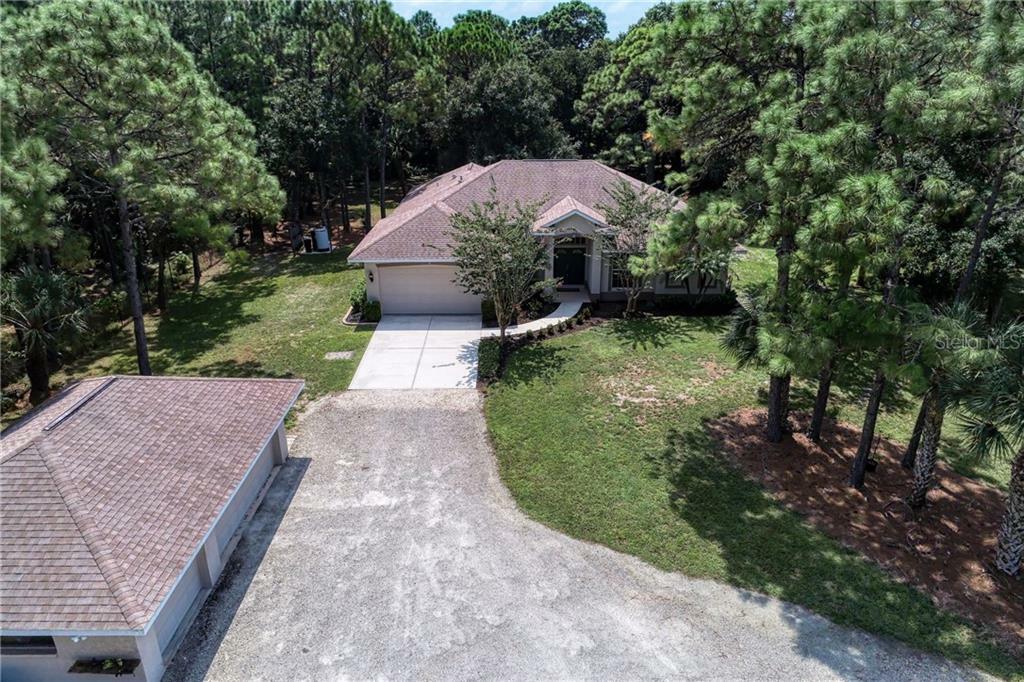 Property Photo: 940 Trotter Street FL 34275
