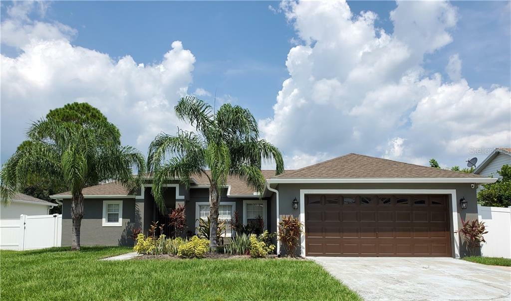 Property Photo: 919 Cannes Drive FL 34759
