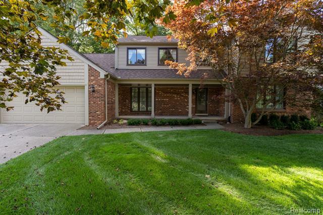 354 Tanglewood Drive  Rochester Hills MI 48309 photo