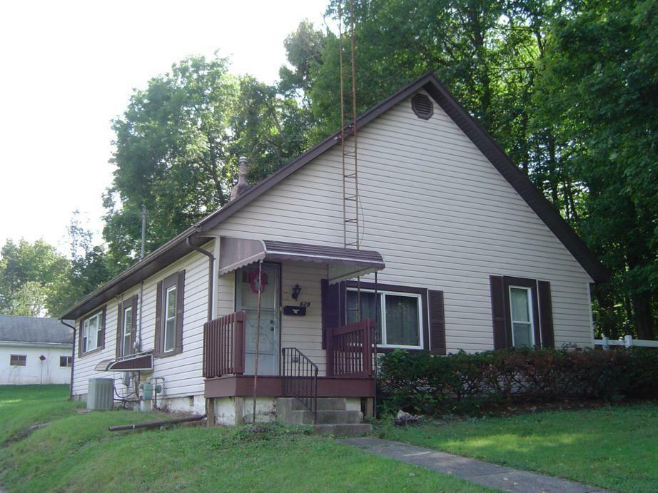 Property Photo:  1629 E Home Road  OH 45503 