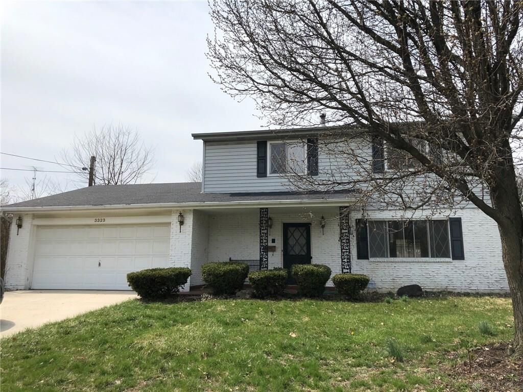 Property Photo: 3323 Highgrove Place OH 45429