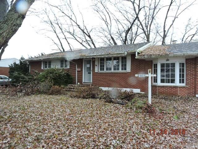 Property Photo: 1833 Bordeaux Drive OH 45324