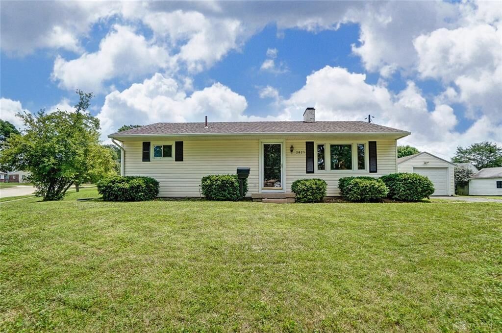 Property Photo:  2825 Kerwood Drive  OH 45420 