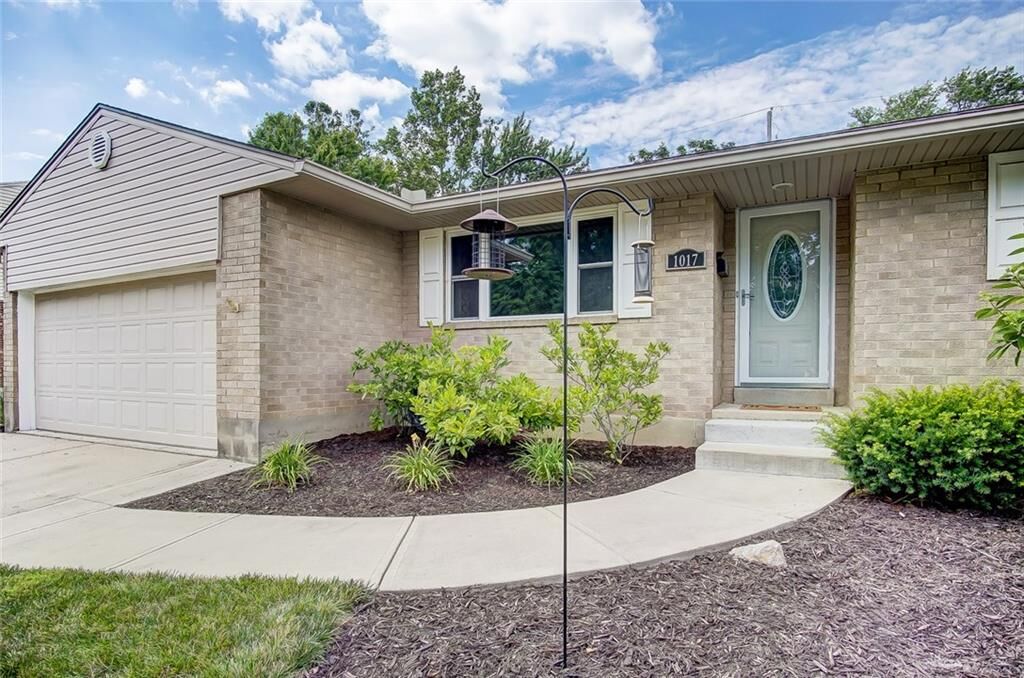 Property Photo: 1017 Rio Lane OH 45429
