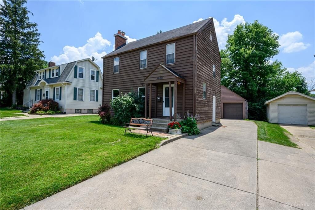 Property Photo: 2800 Elmo Place OH 45042