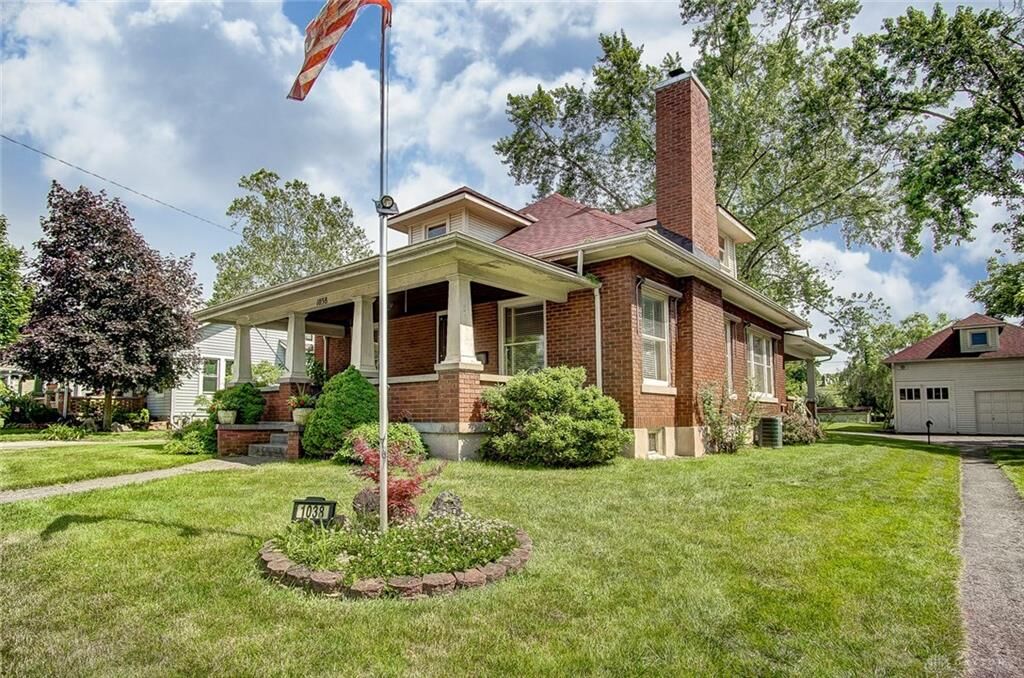 Property Photo:  1038 E Central Avenue  OH 45342