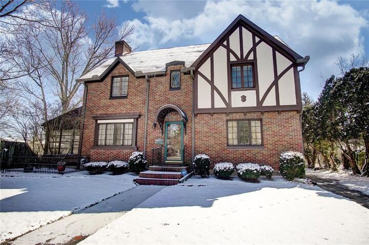 9 S Broadmoor Boulevard  Springfield OH 45504 photo