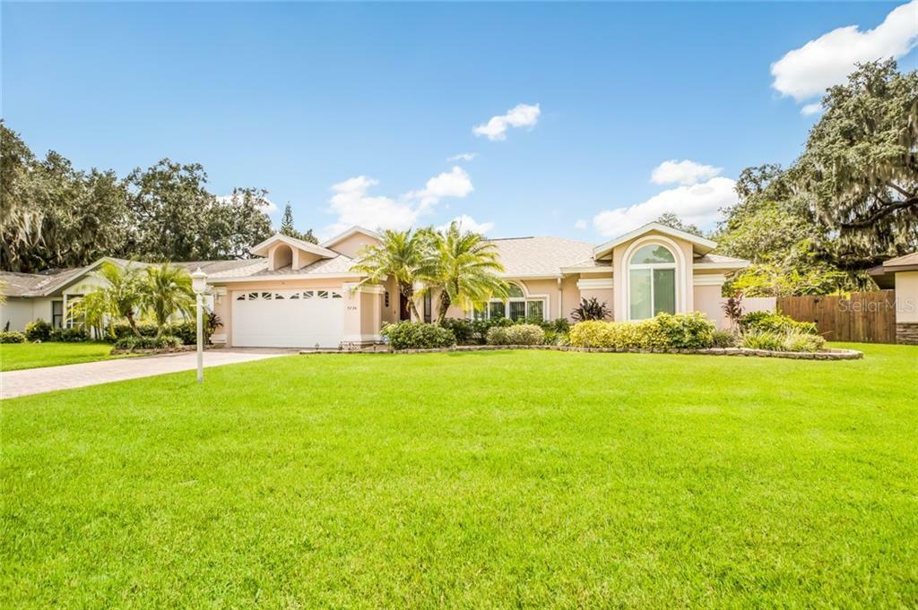 Property Photo:  5726 E 39th Street Circle E  FL 34203 