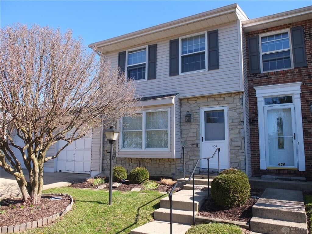 Property Photo: 454 Rolling Meadows Drive OH 45459