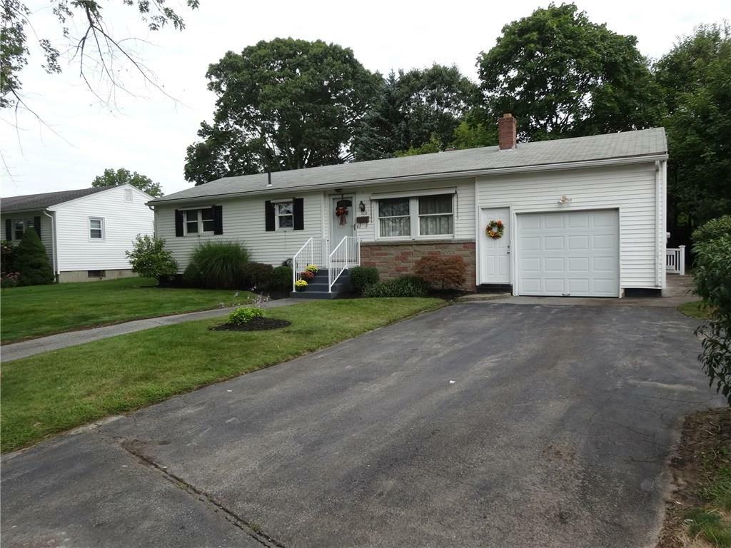 Property Photo:  108 Shamrock Dr  RI 02886 