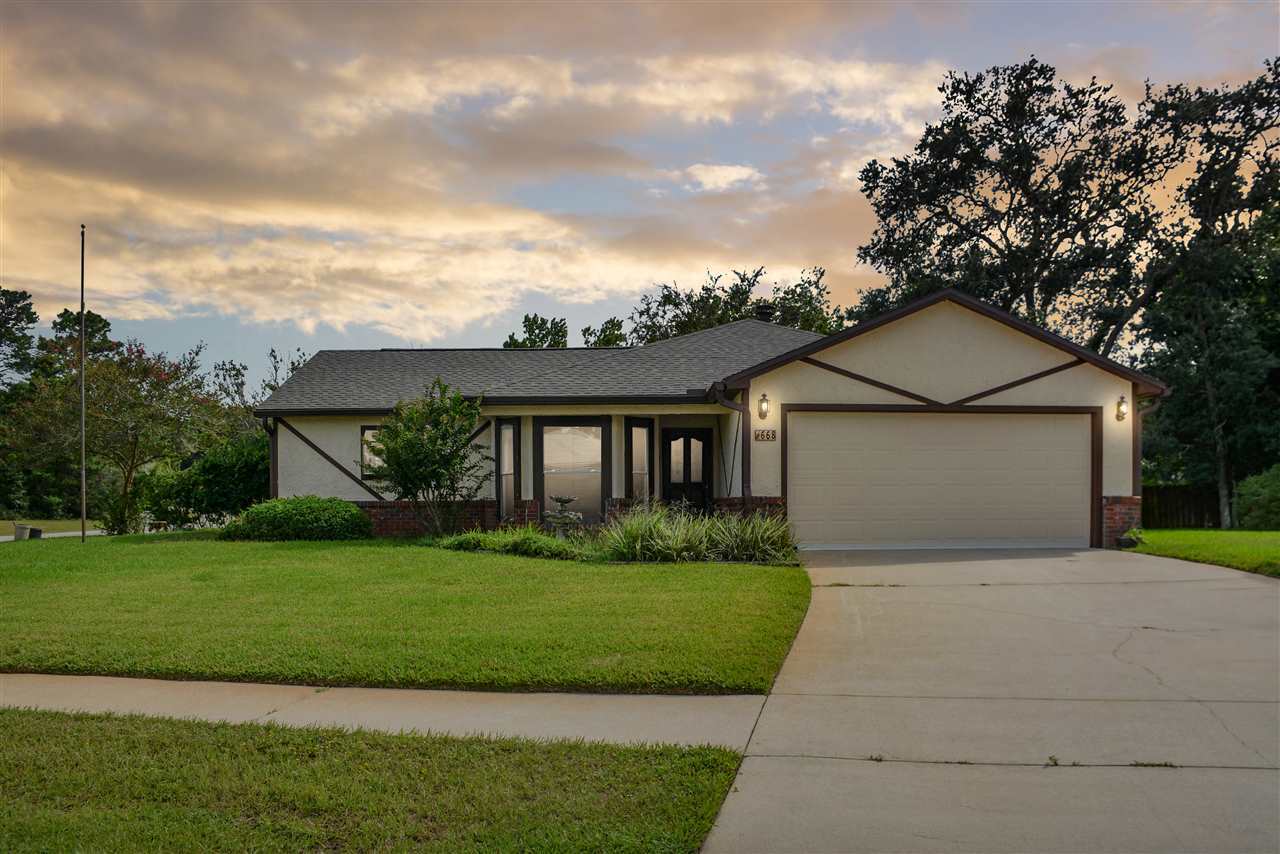 Property Photo:  668 Cira Ct  FL 32086 