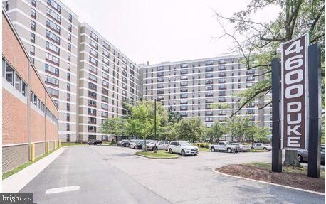 Property Photo:  4600 Duke Street 1119  VA 22304 