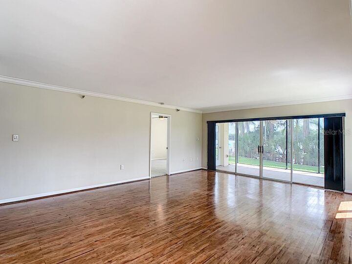 Property Photo:  206 Quayside Circle 103  FL 32751 