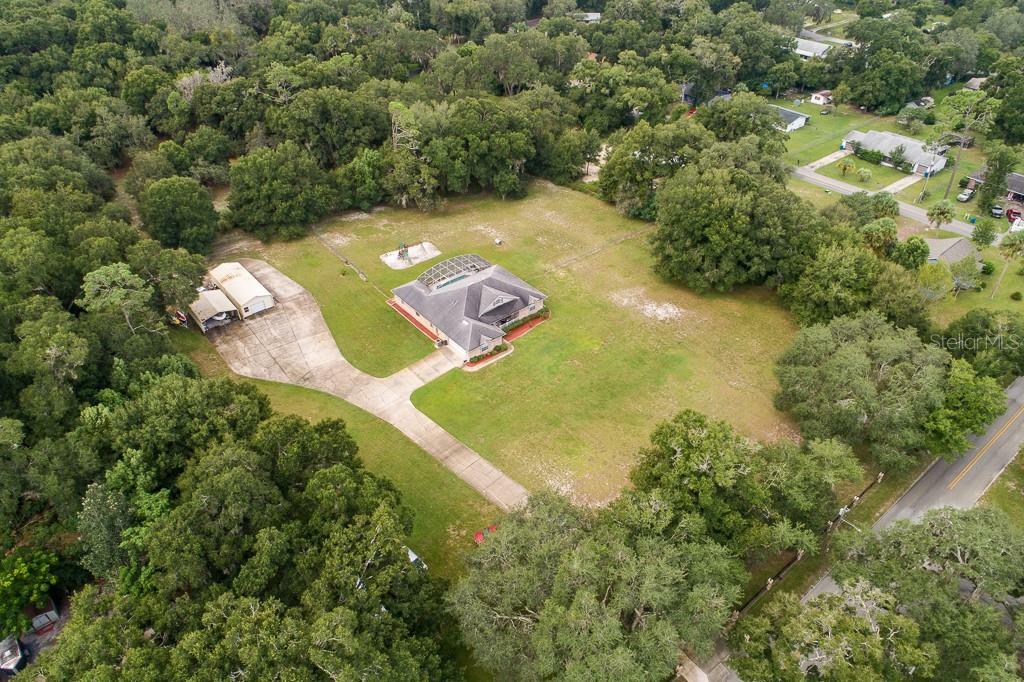 Property Photo:  688 W Minnesota Avenue  FL 32763 