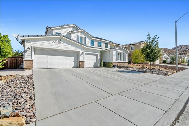 Property Photo:  30130 Pine Needle Road  CA 92585 