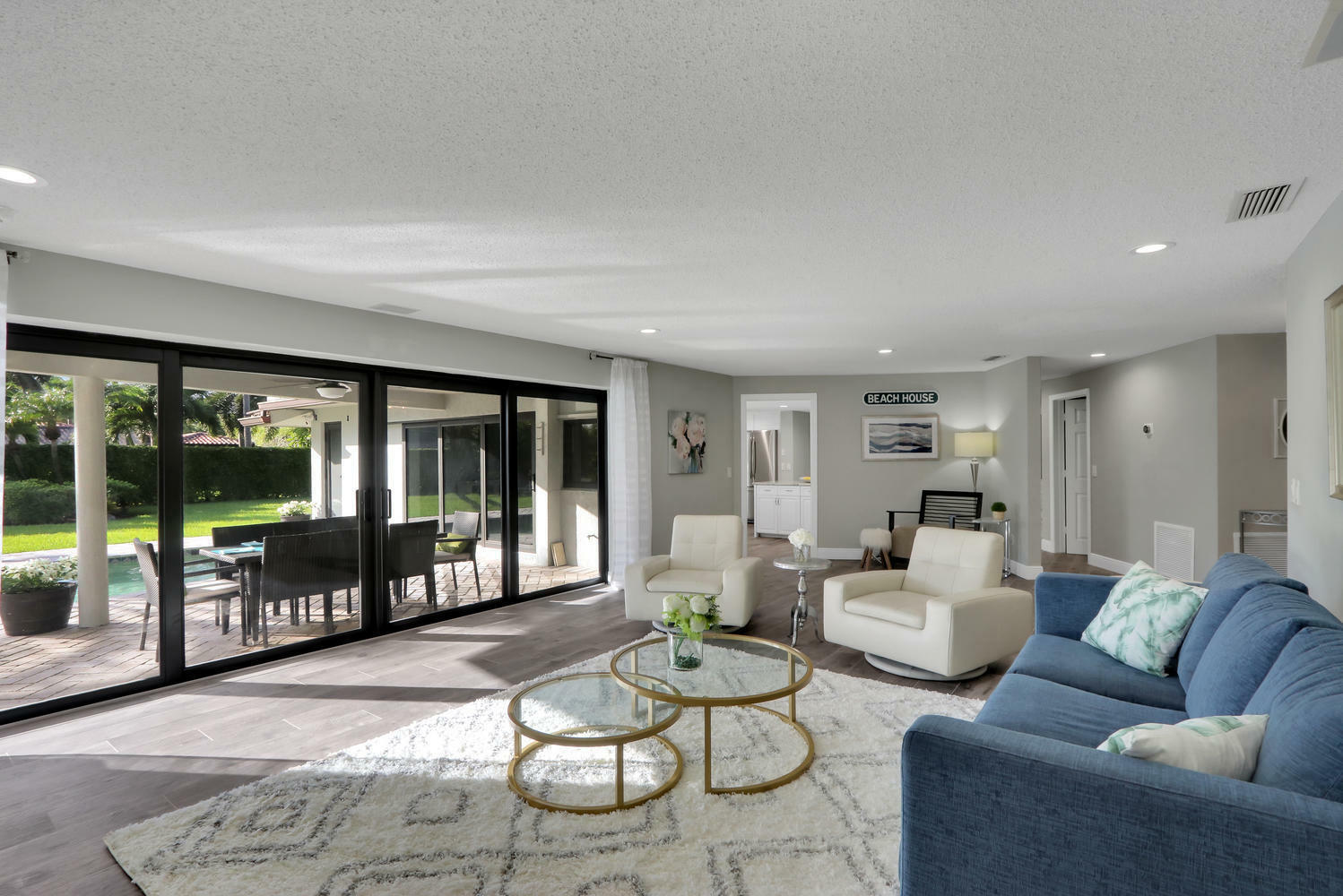 Property Photo: 1501 Banyan Road FL 33432
