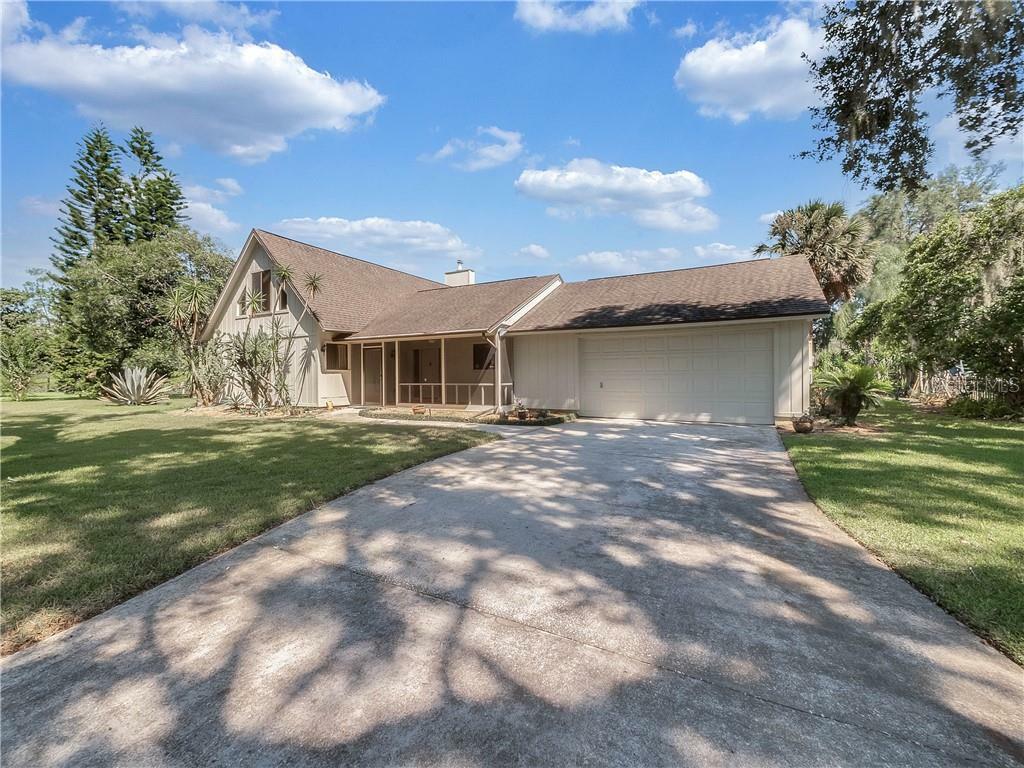 Property Photo:  28100 Tammi Drive  FL 32778 