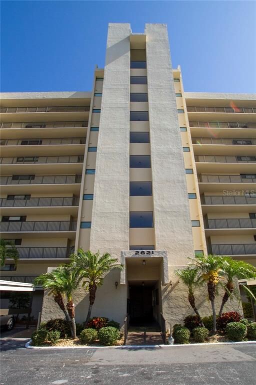 Property Photo:  2621 Cove Cay Drive 207  FL 33760 