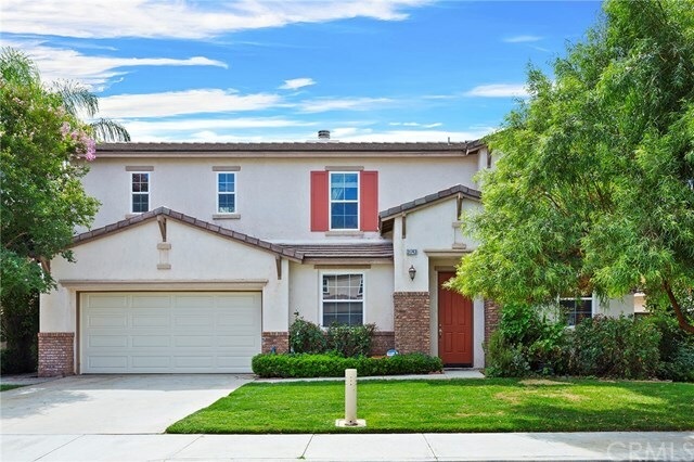 Property Photo:  31743 Pepper Tree Street  CA 92596 