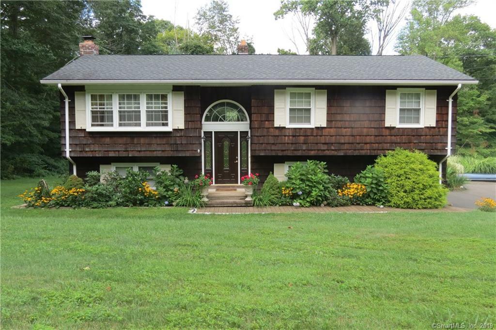 Property Photo:  52 Wilford Road  CT 06471 