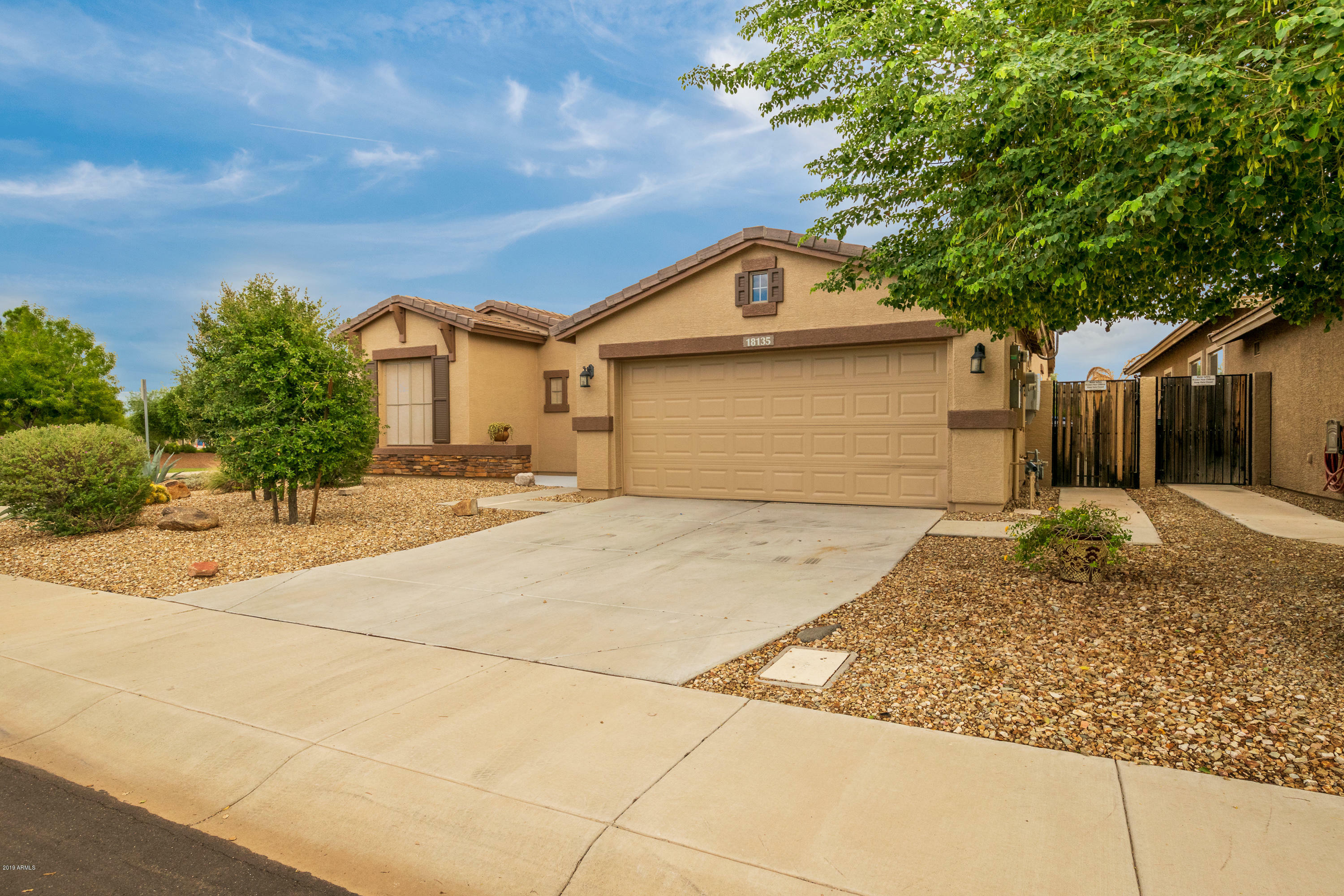 Property Photo:  18135 W Marshall Lane  AZ 85388 