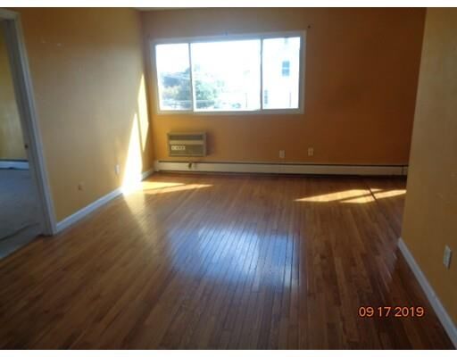 Property Photo:  101 Waite Street D1  MA 02148 