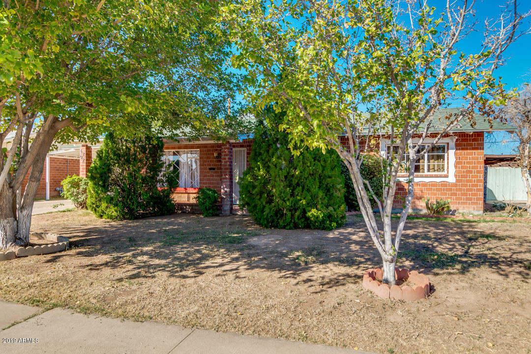 Property Photo:  4202 W Citrus Way  AZ 85019 