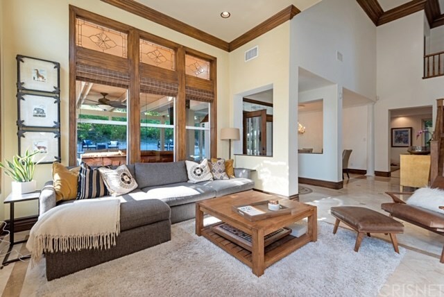 Property Photo: 24128 Lance Place CA 91307