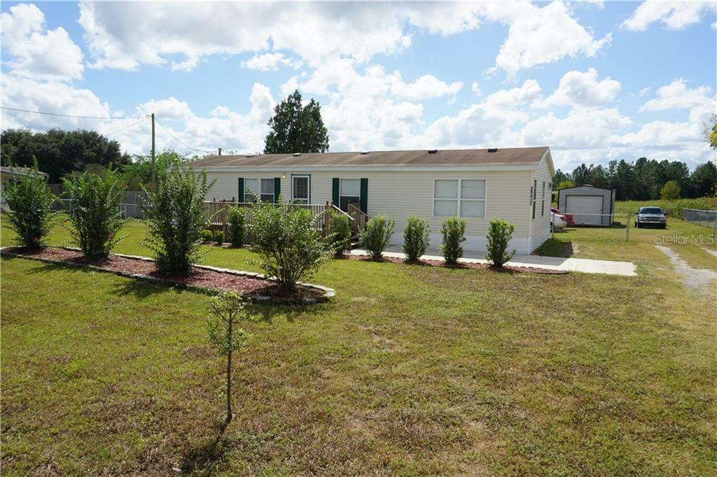 Property Photo:  39402 Richland Road  FL 33540 