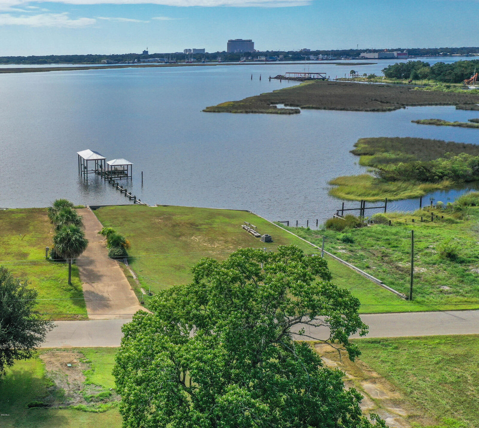 Property Photo: 15805 Rue Dauphine Circle MS 39532