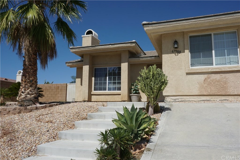 Property Photo:  67980 Ava Court  CA 92240 