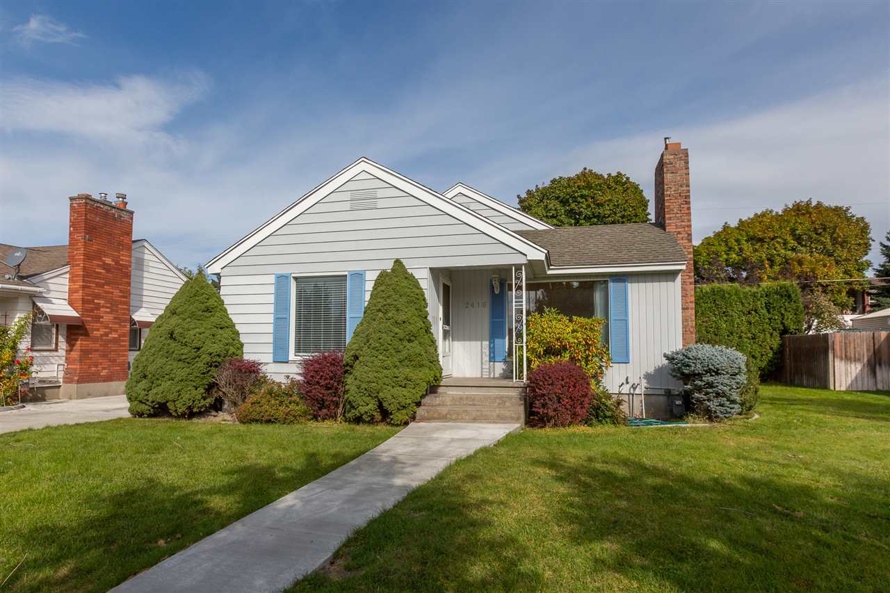 Property Photo: 2416 W Rockwell Ave WA 99205