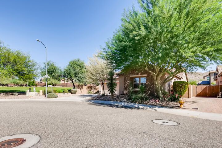 Property Photo:  27225 N 55th Drive  AZ 85083 