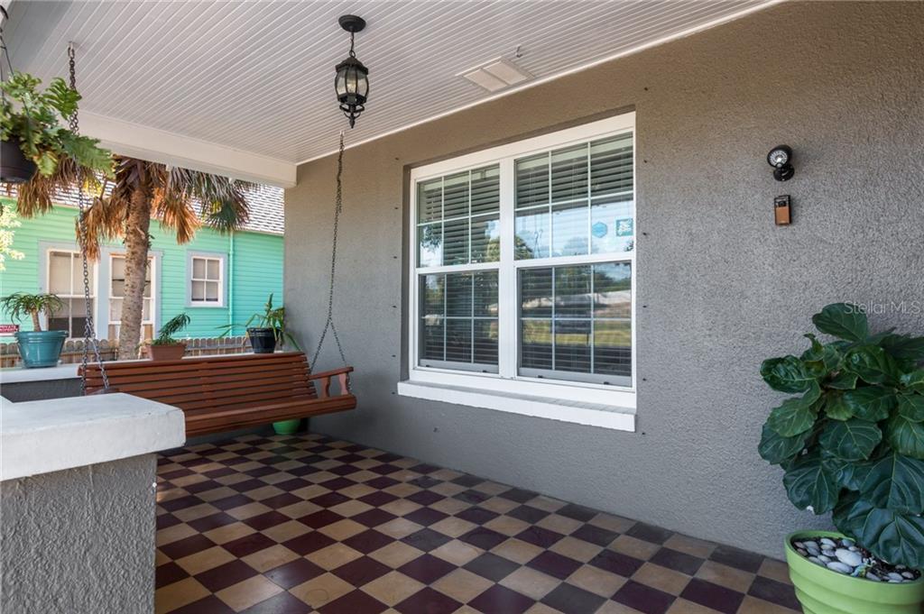 Property Photo:  754 4th Avenue N  FL 33701 
