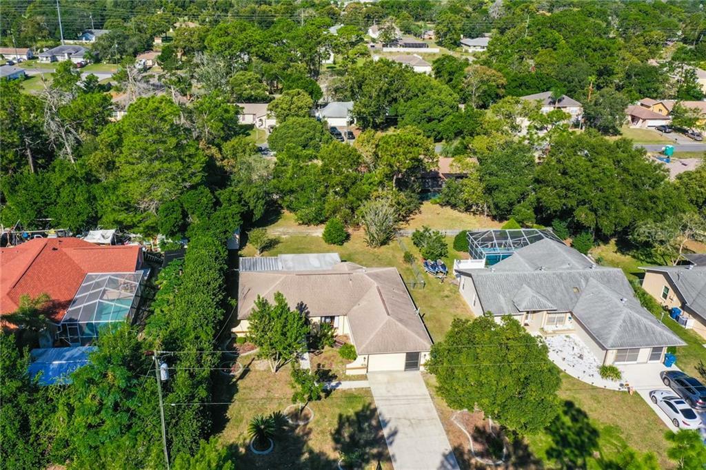 Property Photo:  2194 Landover Boulevard  FL 34608 