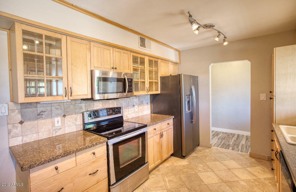 Property Photo:  3430 N 36th Street  AZ 85018 