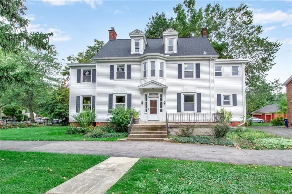 Property Photo:  4025 Main Street  NY 14226 