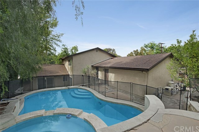 Property Photo:  5116 Don Pio Drive  CA 91364 