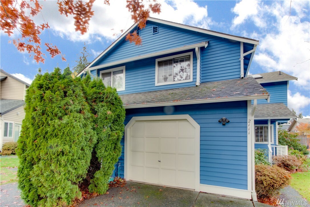 Property Photo:  2111 186th Place SE  WA 98012 