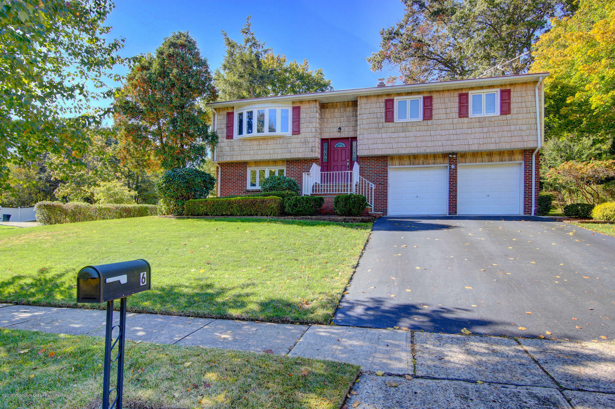 Property Photo:  6 Bosko Drive  NJ 08816 