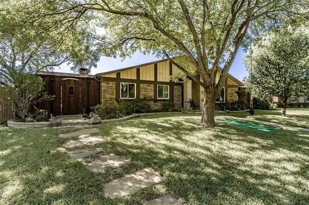 Property Photo:  2400 Raintree Drive  TX 75074 