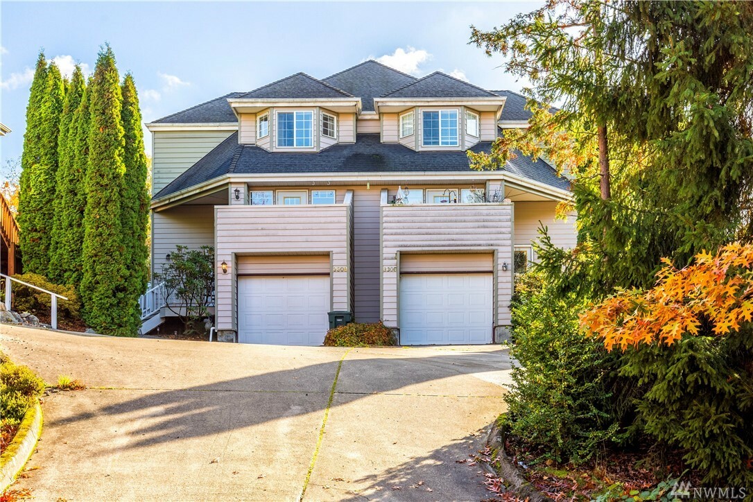 Property Photo:  3308 Sussex Dr  WA 98226 