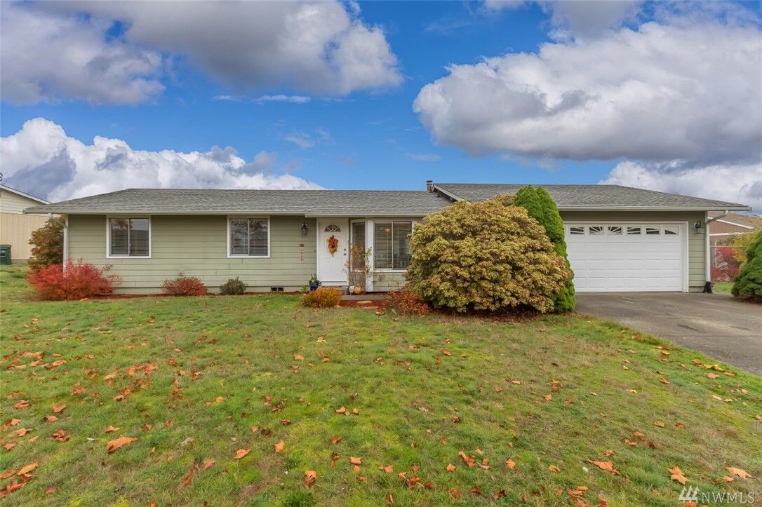 Property Photo:  9418  Pinedrop Dr SE  WA 98513 