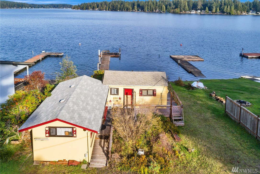 Property Photo:  2700 E Mason Lake Dr W  WA 98546 