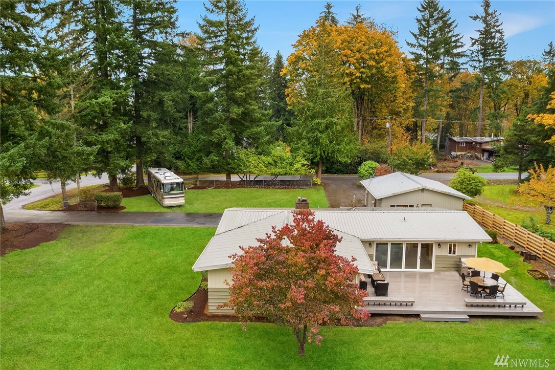 Property Photo:  17005 190th Ave SE  WA 98058 